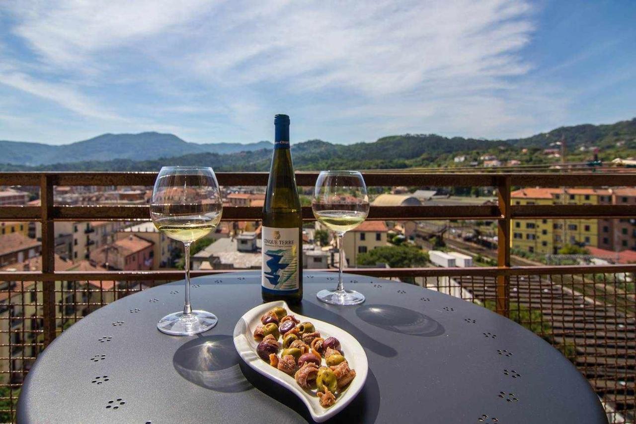 Appartamento Residenza Franca Vista panoramica La Spezia Esterno foto
